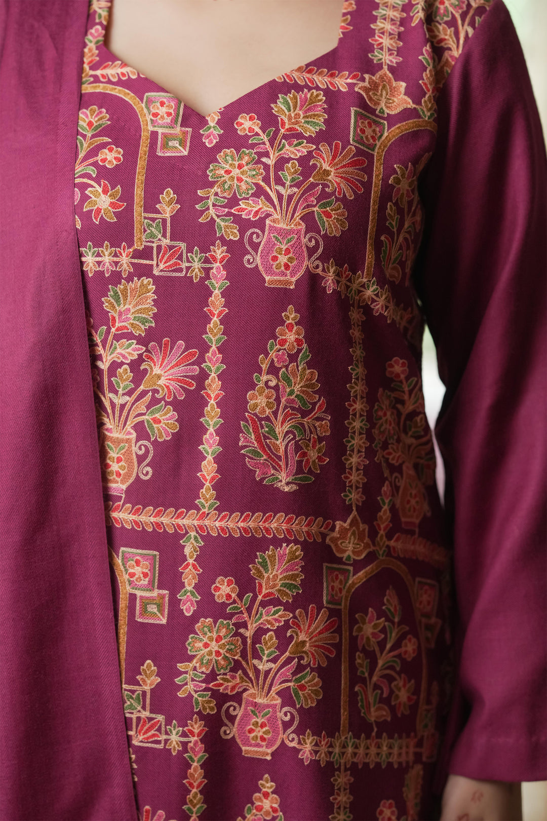 Kajol Jaal Embroidered Unstitched Suit