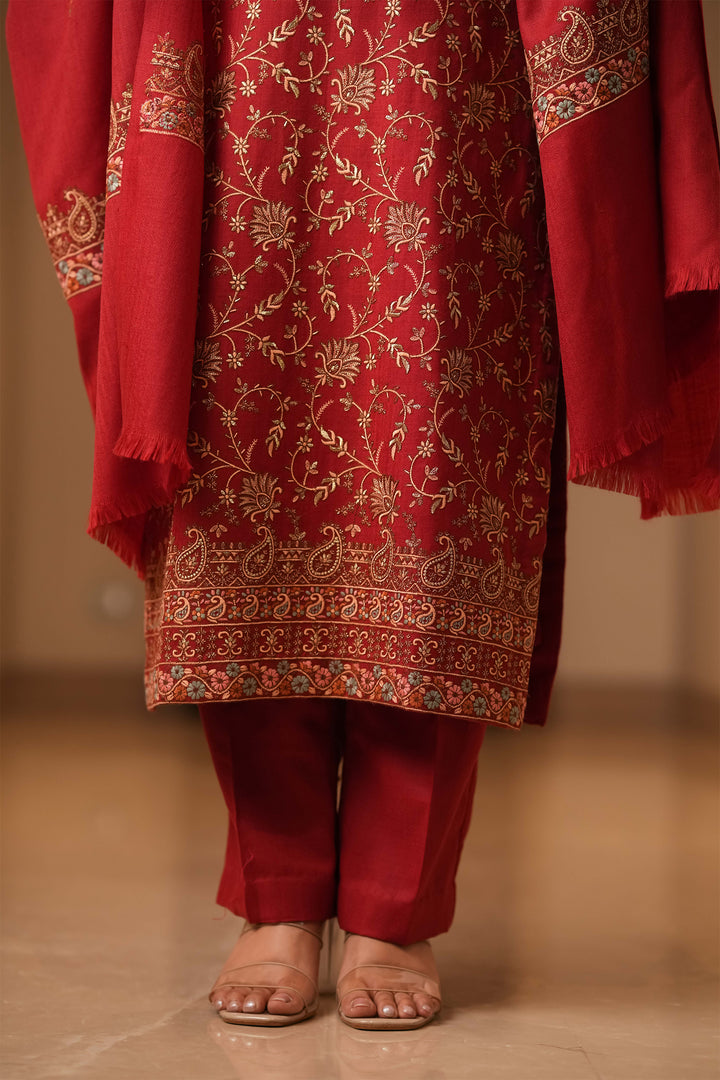 Aishwarya Zari Jaal Embroidered Unstitched Suit