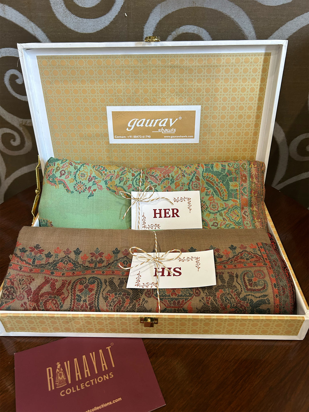 Traditional Kani His & Her Shawl Set