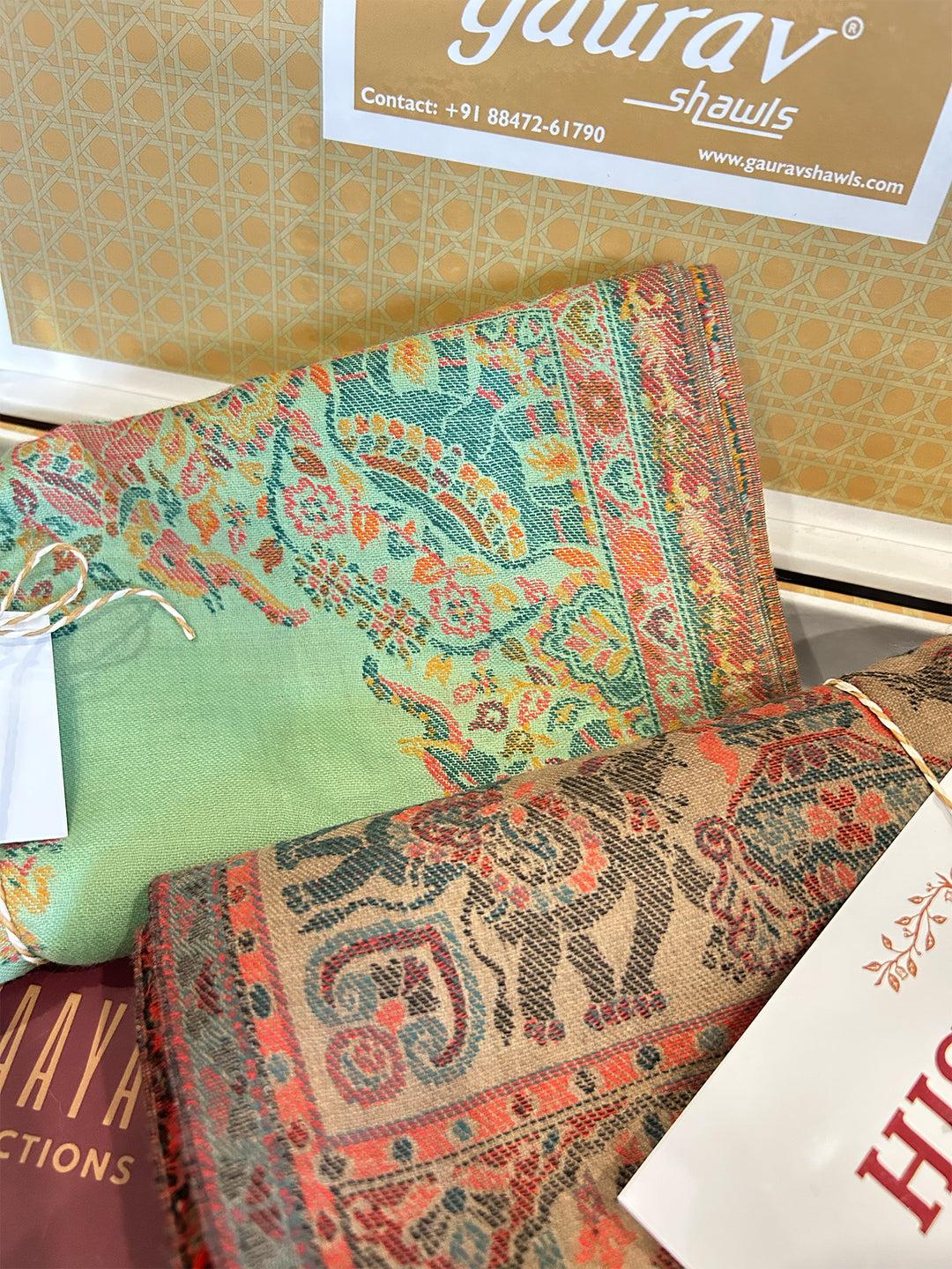 Traditional Kani His & Her Shawl Set