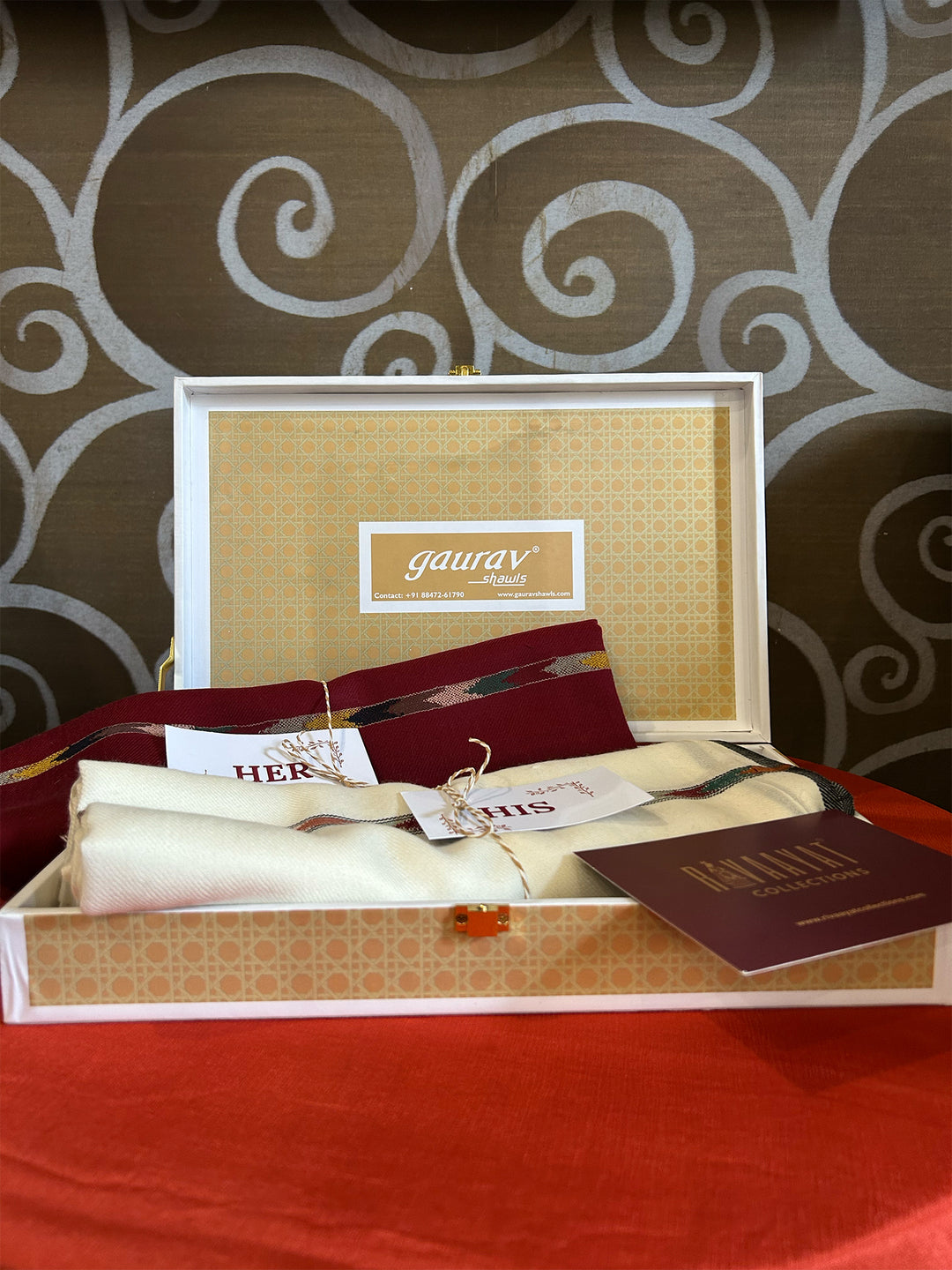 Handloom Kullu His & Her Shawl Set