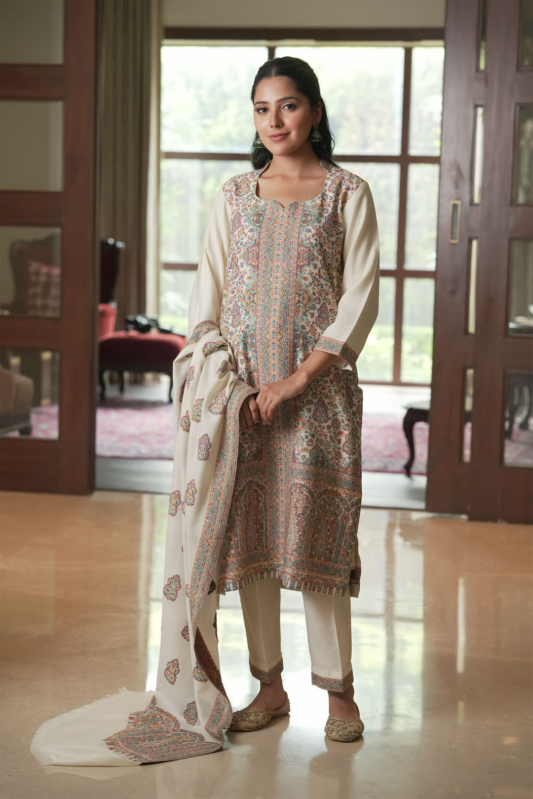 Kani Buti Unstitched Suit