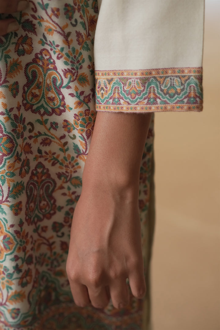 Kani Buti Unstitched Suit