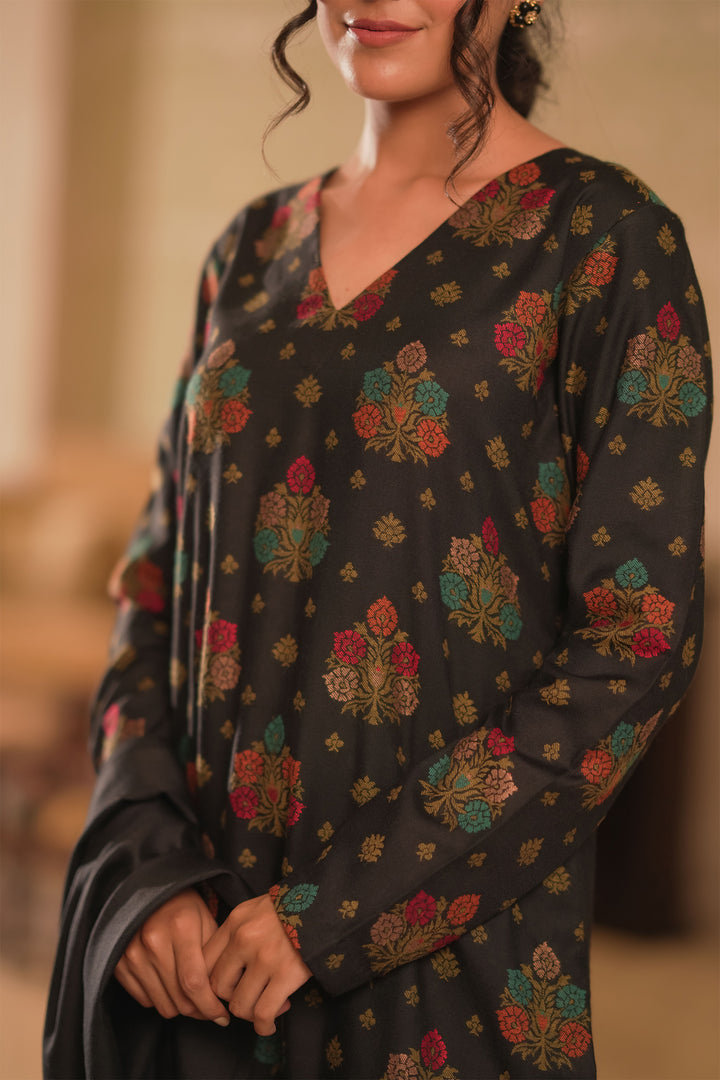 Buti Weave - Unstitched Suit With Border Dupatta