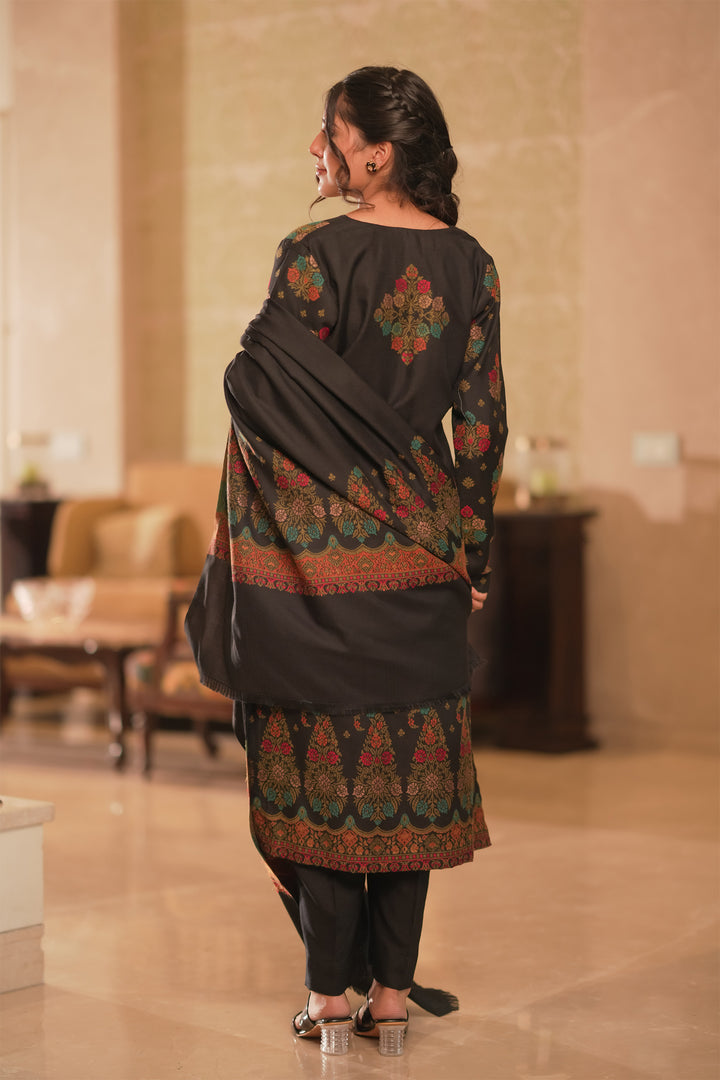 Buti Weave - Unstitched Suit With Border Dupatta