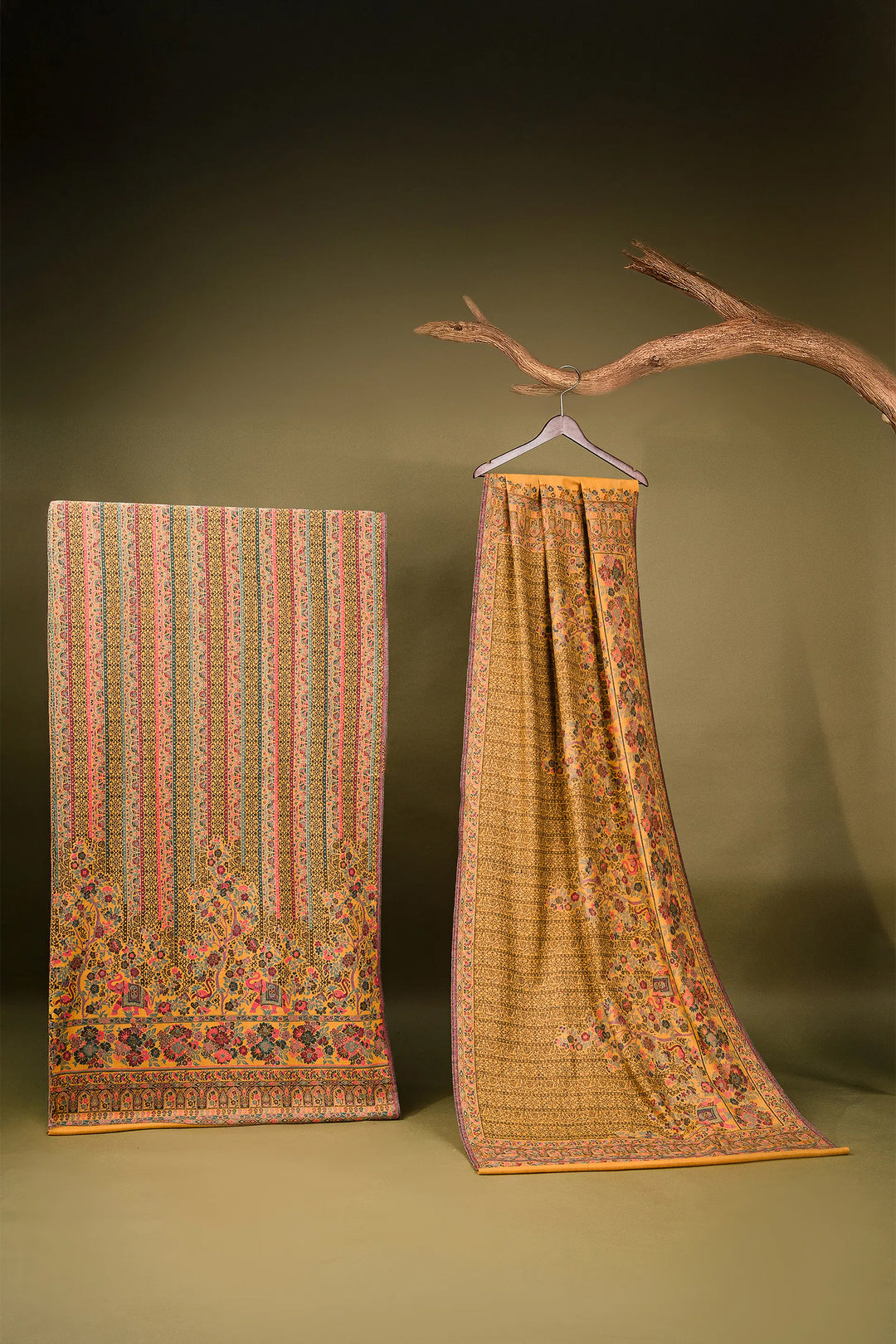 Kani Jaal Self Weave Unstitched Suit