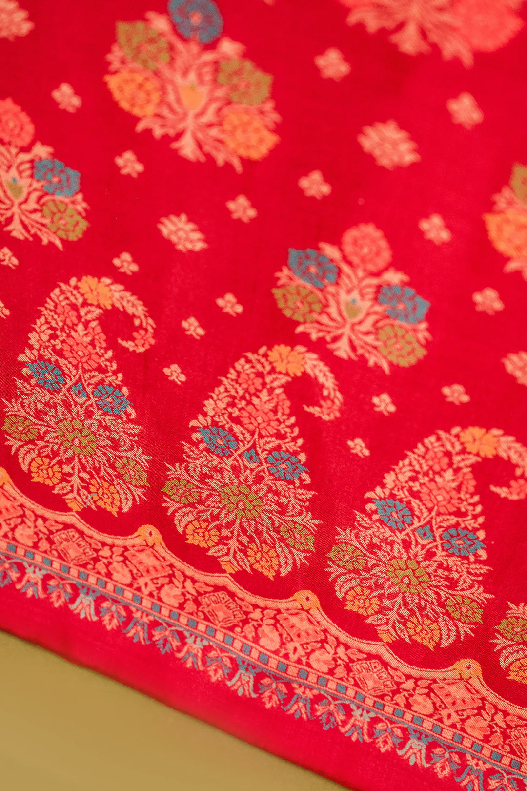 Buti Weave - Unstitched Suit With Border Dupatta