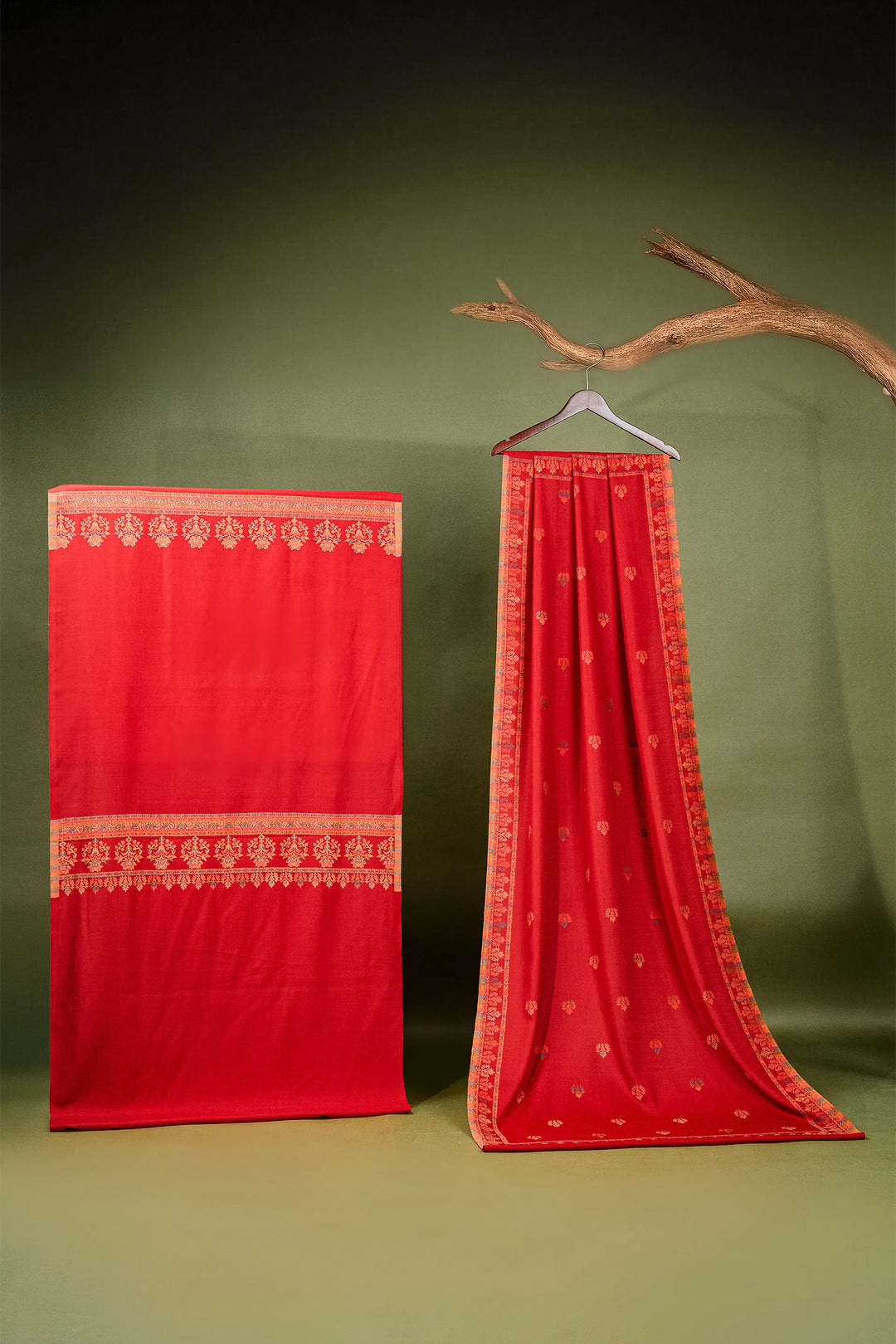 Kani Stripe Unstitched Suit With Border Dupatta