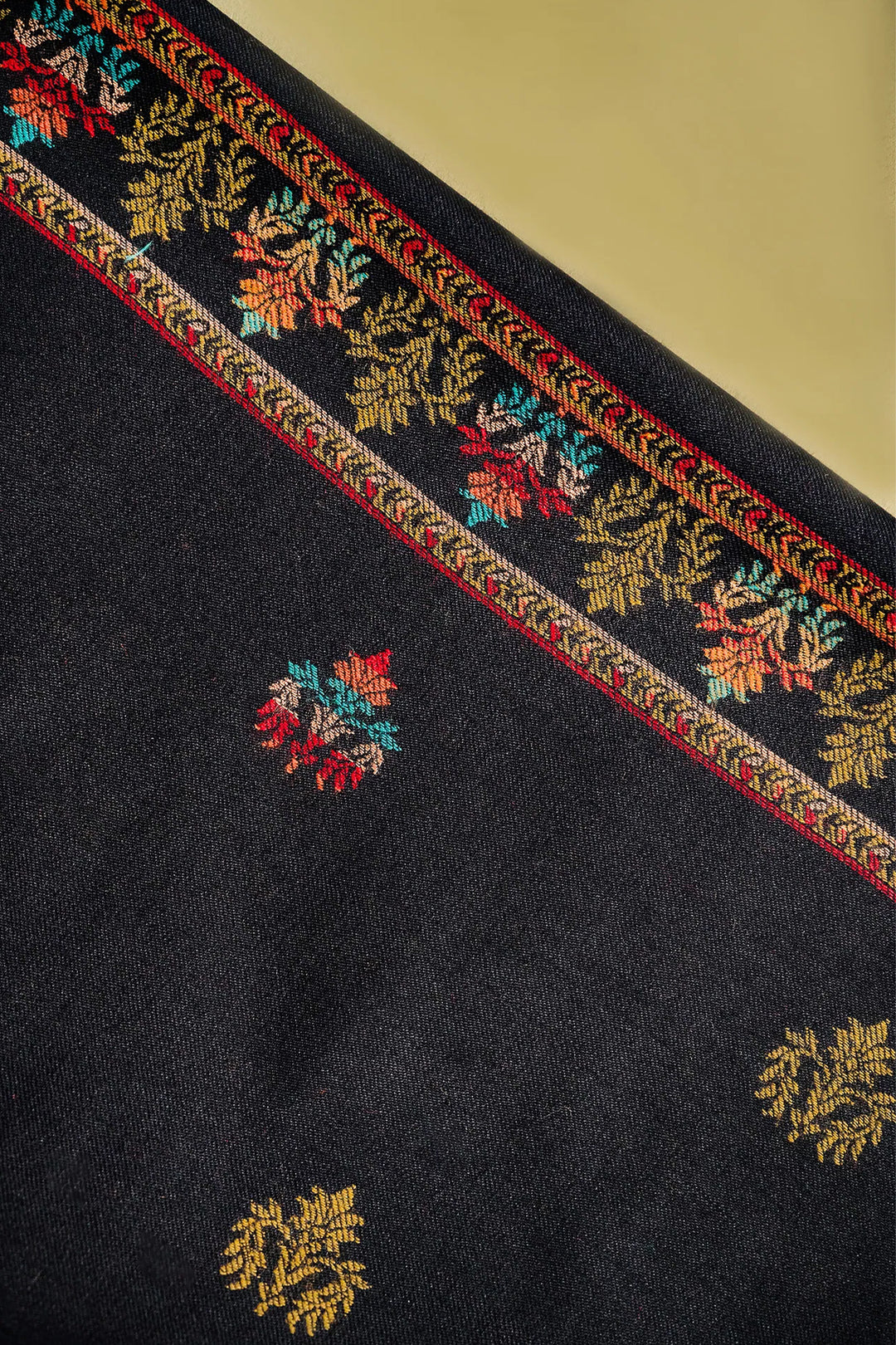 Kani Stripe Unstitched Suit With Border Dupatta