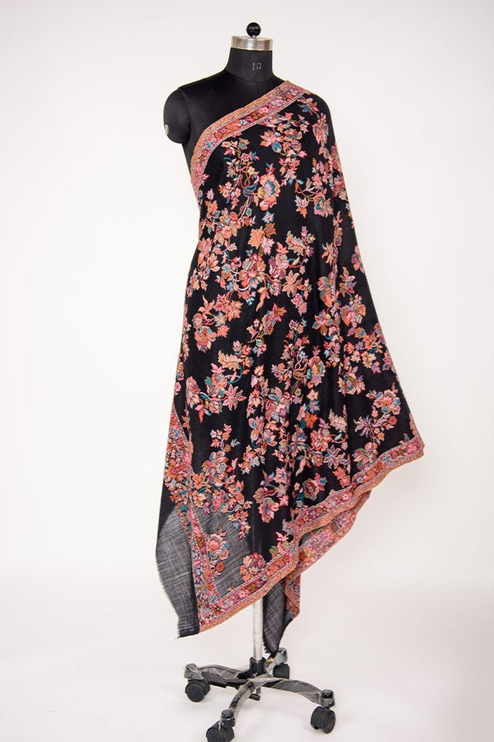 Kani Women's Shawl With Jaal Design