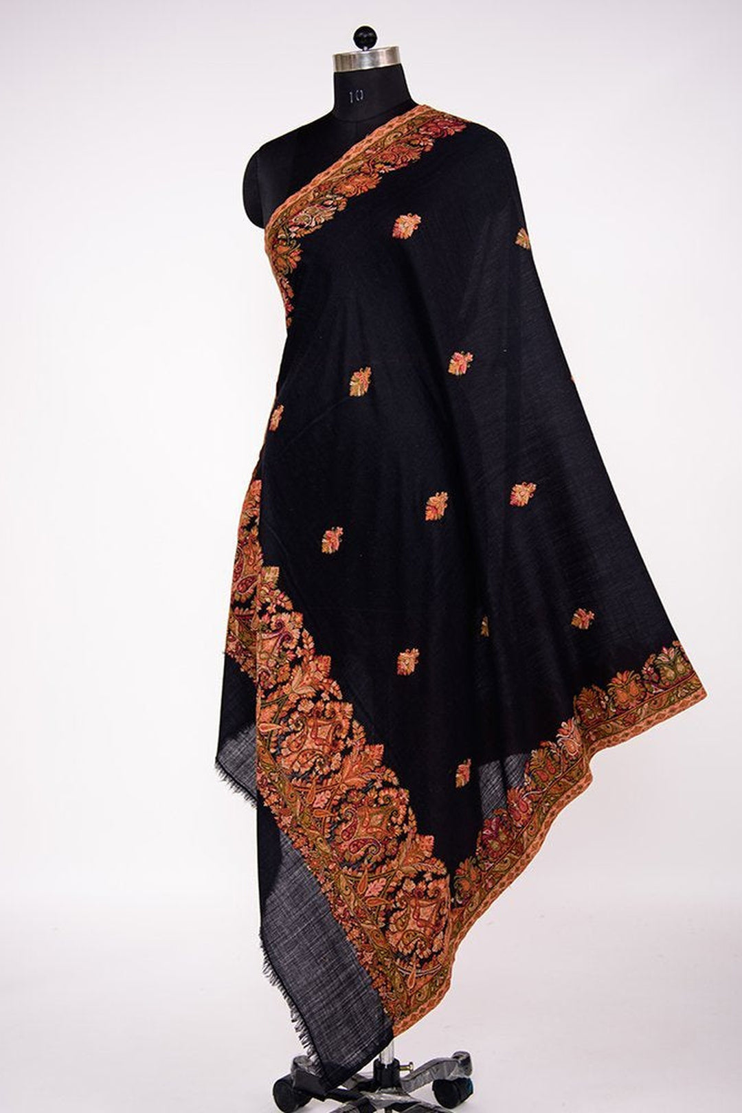 Kani Women's Shawl With Booti Design
