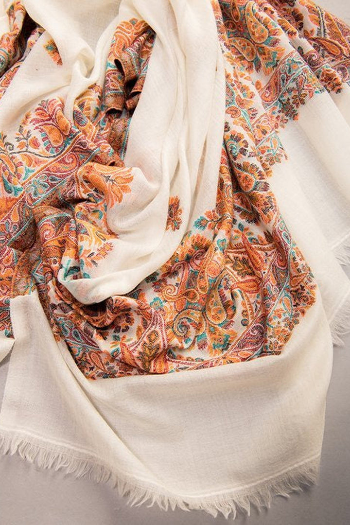 Kani Women's Shawl With Booti Design