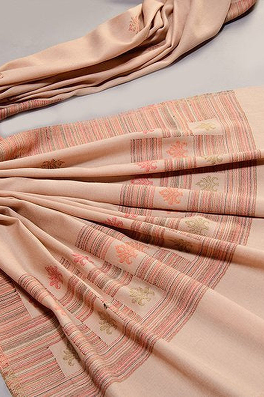 Jacquard Women's  Shawl With Fusion Work