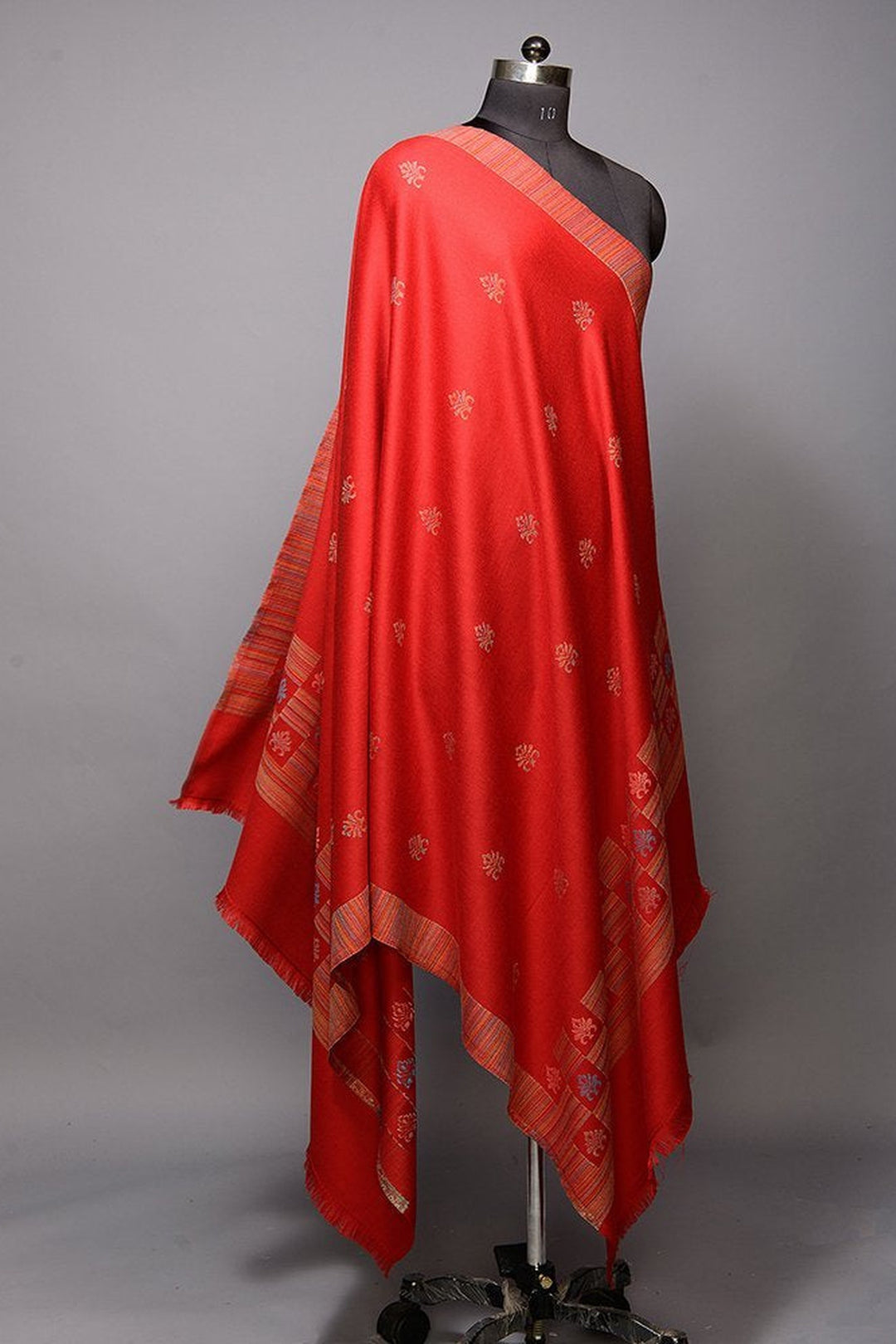 Jacquard Women's  Shawl With Fusion Work