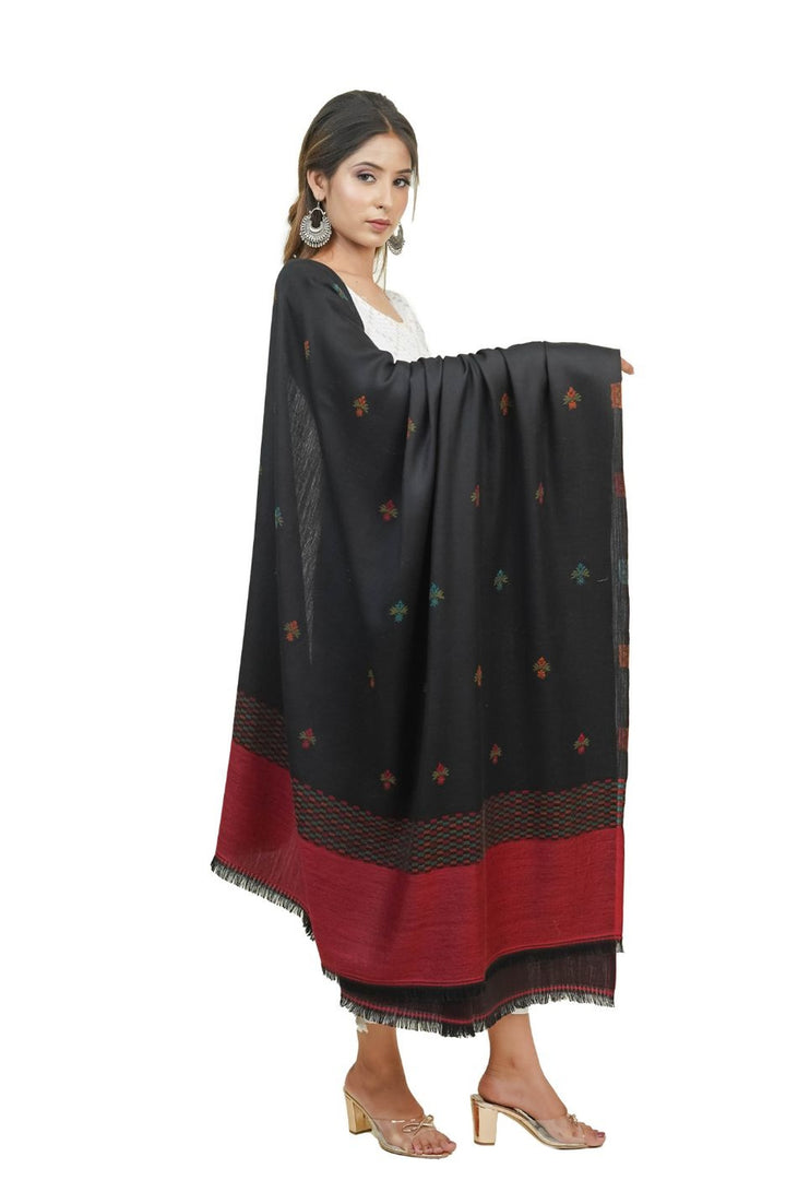 Jacquard Women's  Shawl With Fusion Work