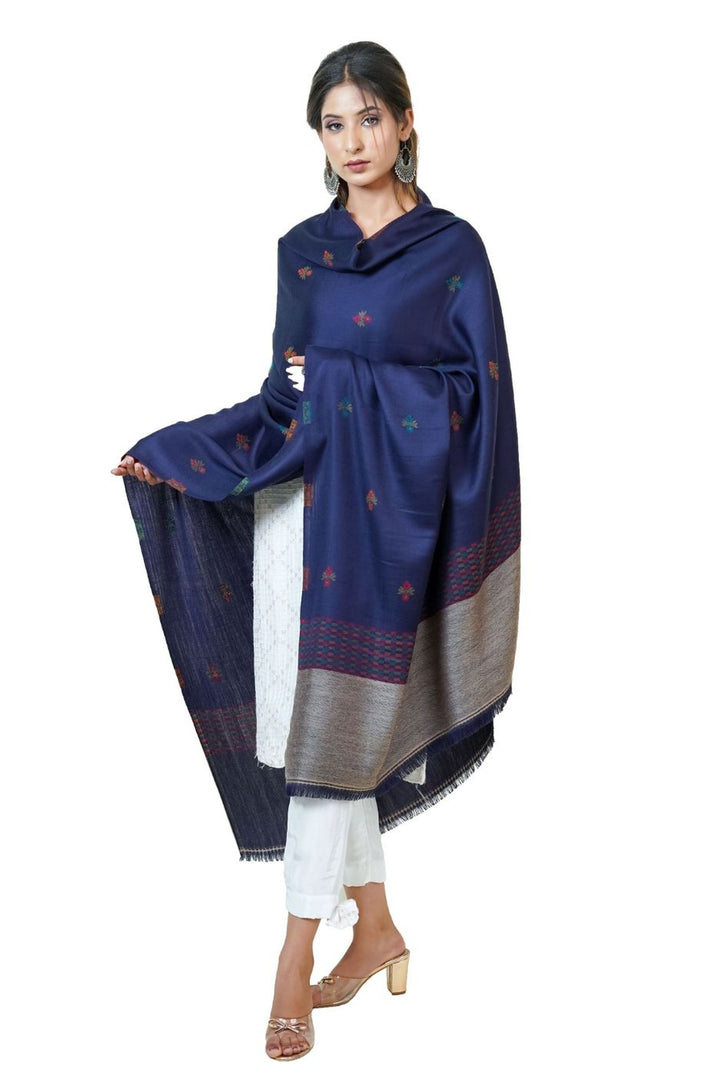 Jacquard Women's  Shawl With Fusion Work