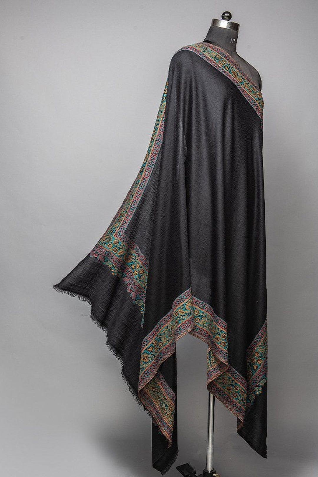 Kani Women's Shawl In Elegant Melange Style