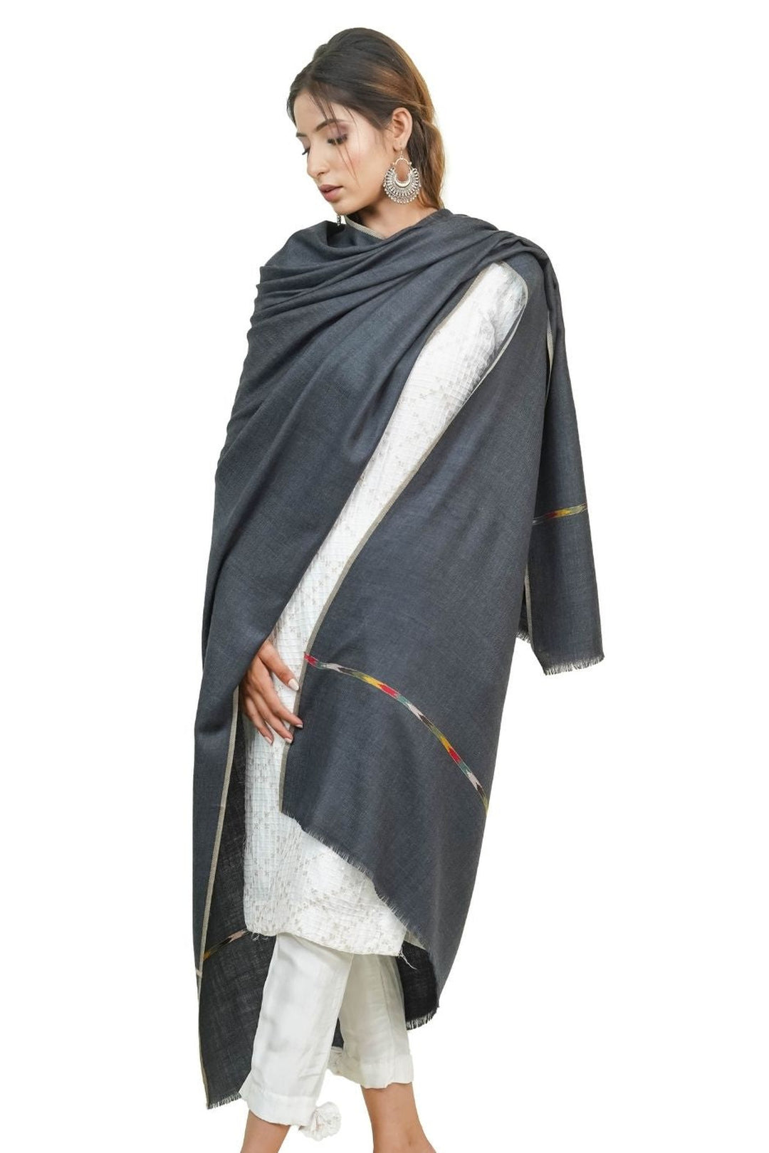 Women's Shawl Woven On Handloom With Intricate Kullu Border
