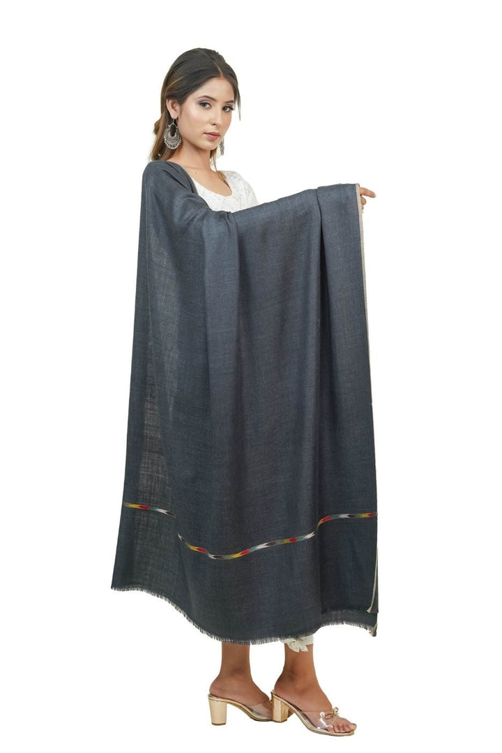 Women's Shawl Woven On Handloom With Intricate Kullu Border
