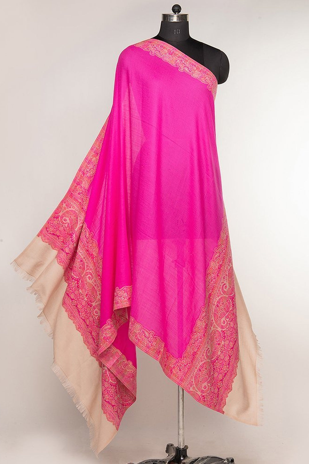 Contrast Palla Women's  Shawl With Border