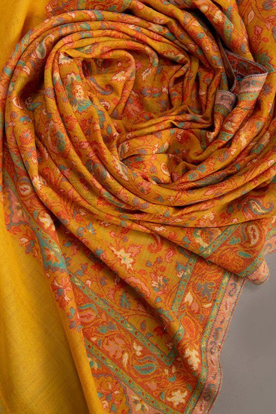 Woven Women's Kani Shawl