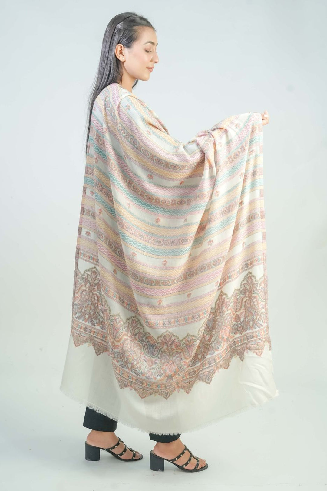 Woven Detailed Booti Women's Shawl