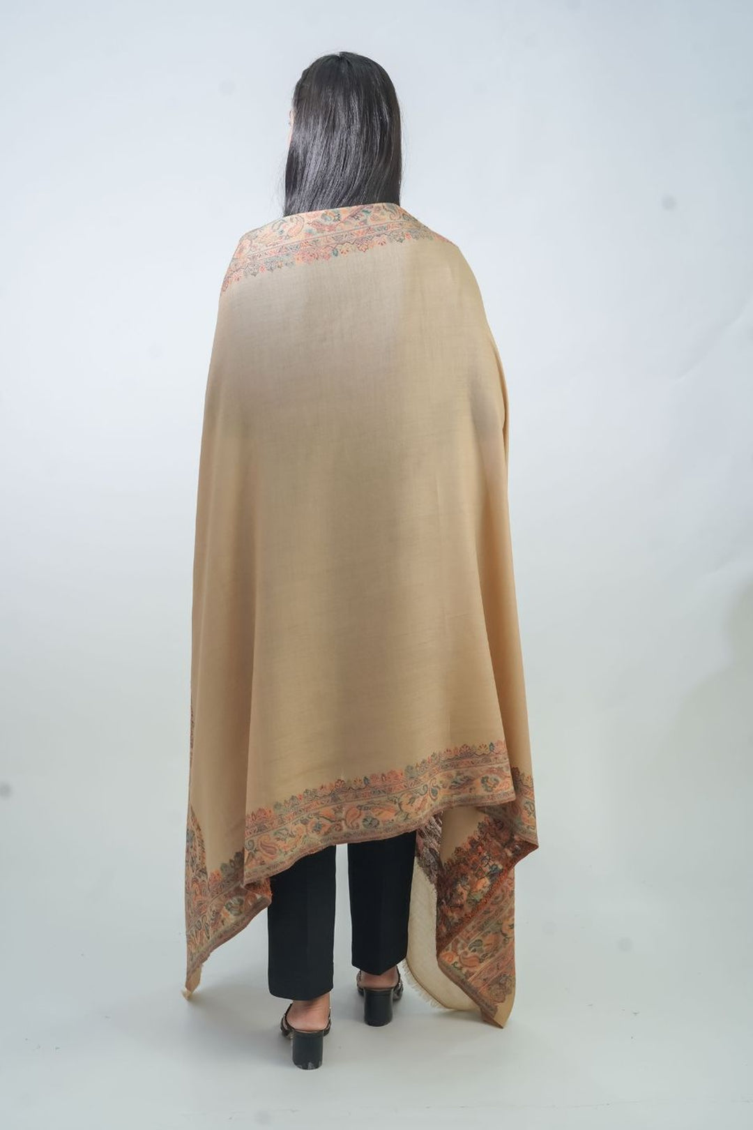 Woven Border Design Women's Shawl - Daur Palla