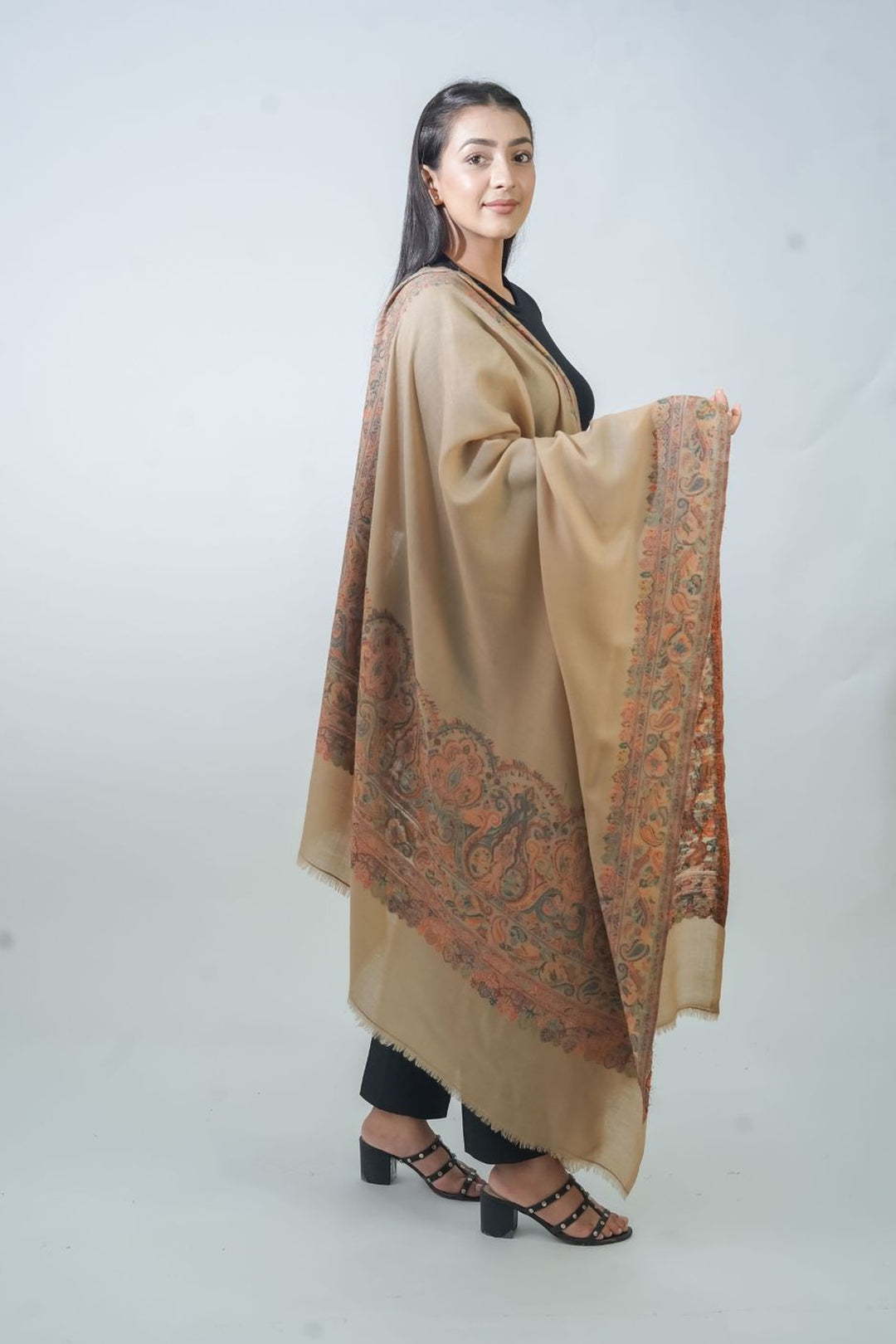 Woven Border Design Women's Shawl - Daur Palla