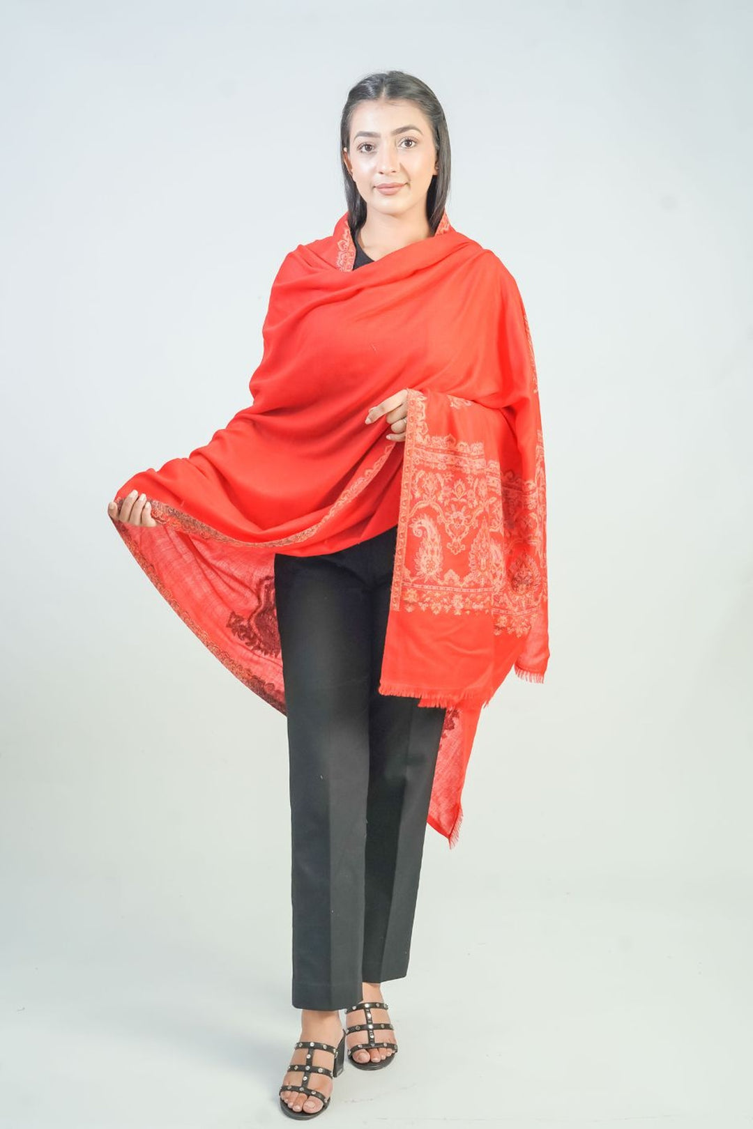 Woven Border Design Women's Shawl - Palla Kunj