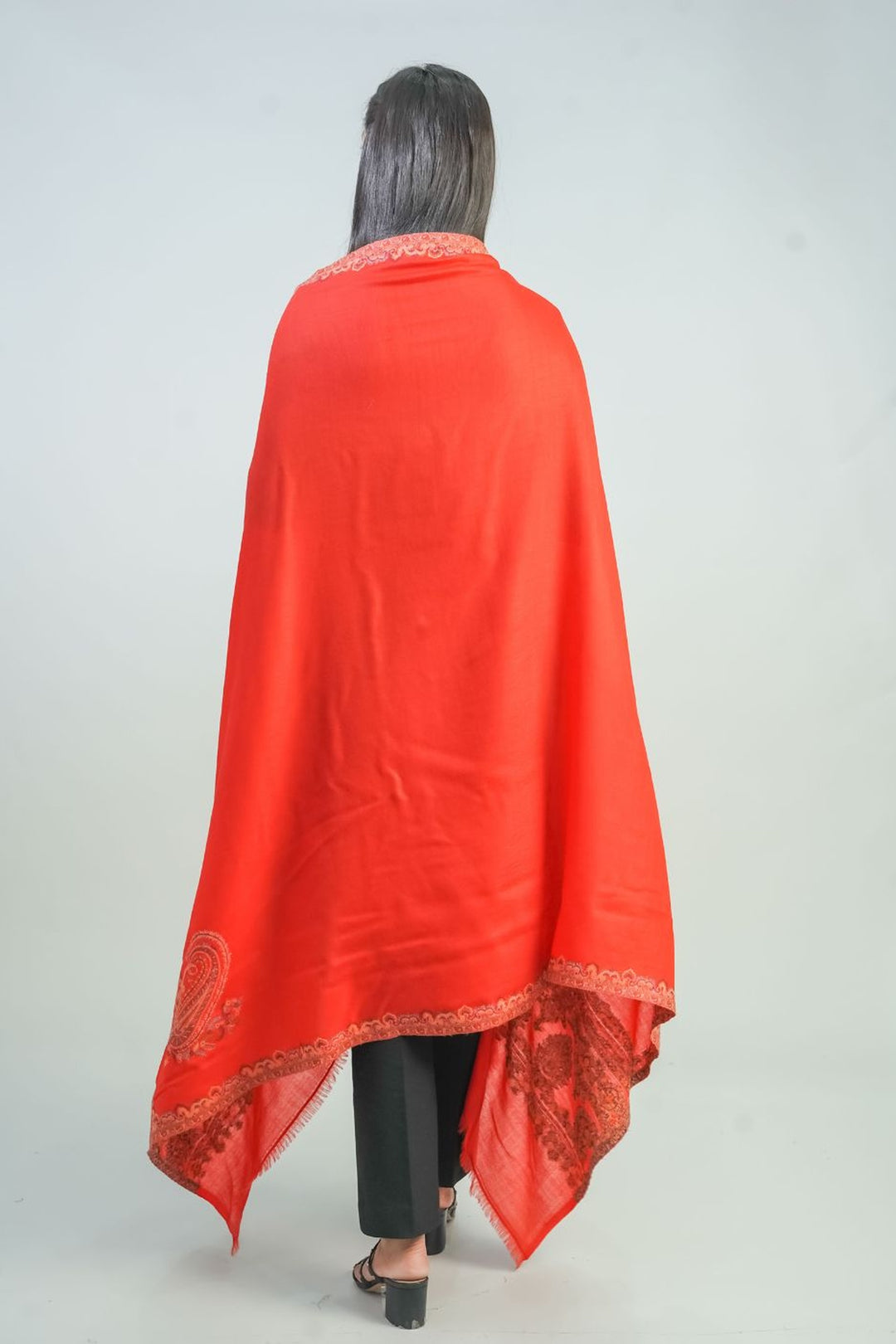 Woven Border Design Women's Shawl - Palla Kunj