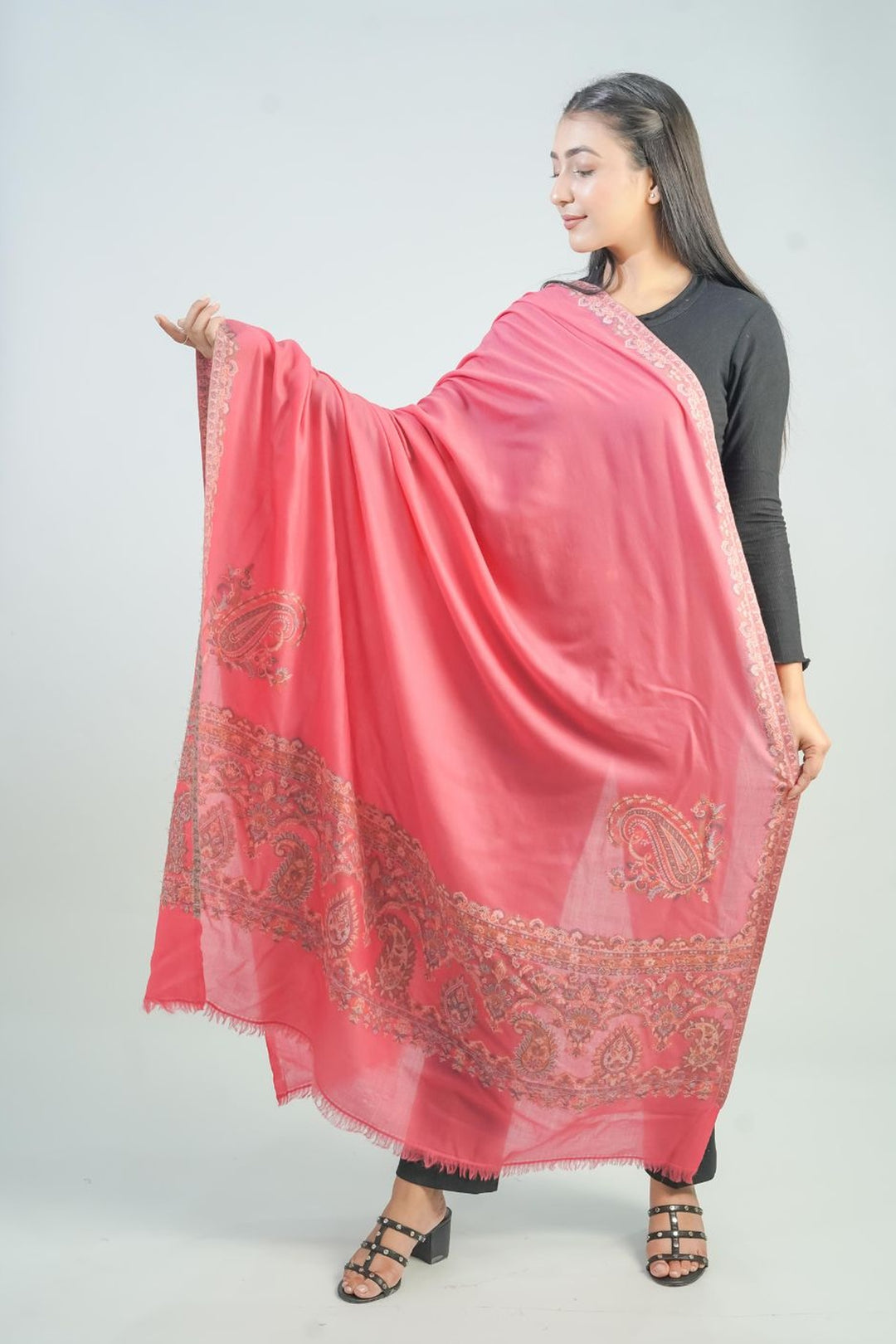 Woven Border Design Women's Shawl - Palla Kunj