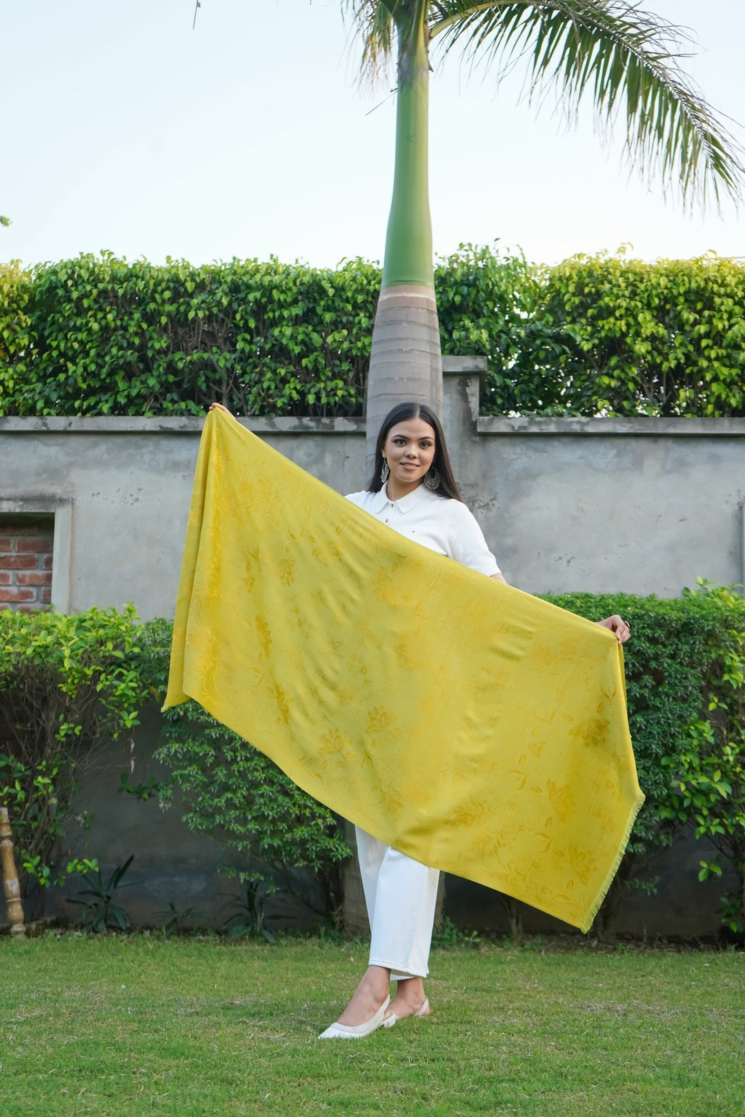 Wool Silk Reversible Stole - Floral