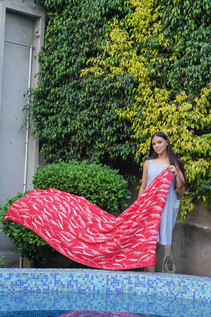 100% Cotton Alligator Print Stole