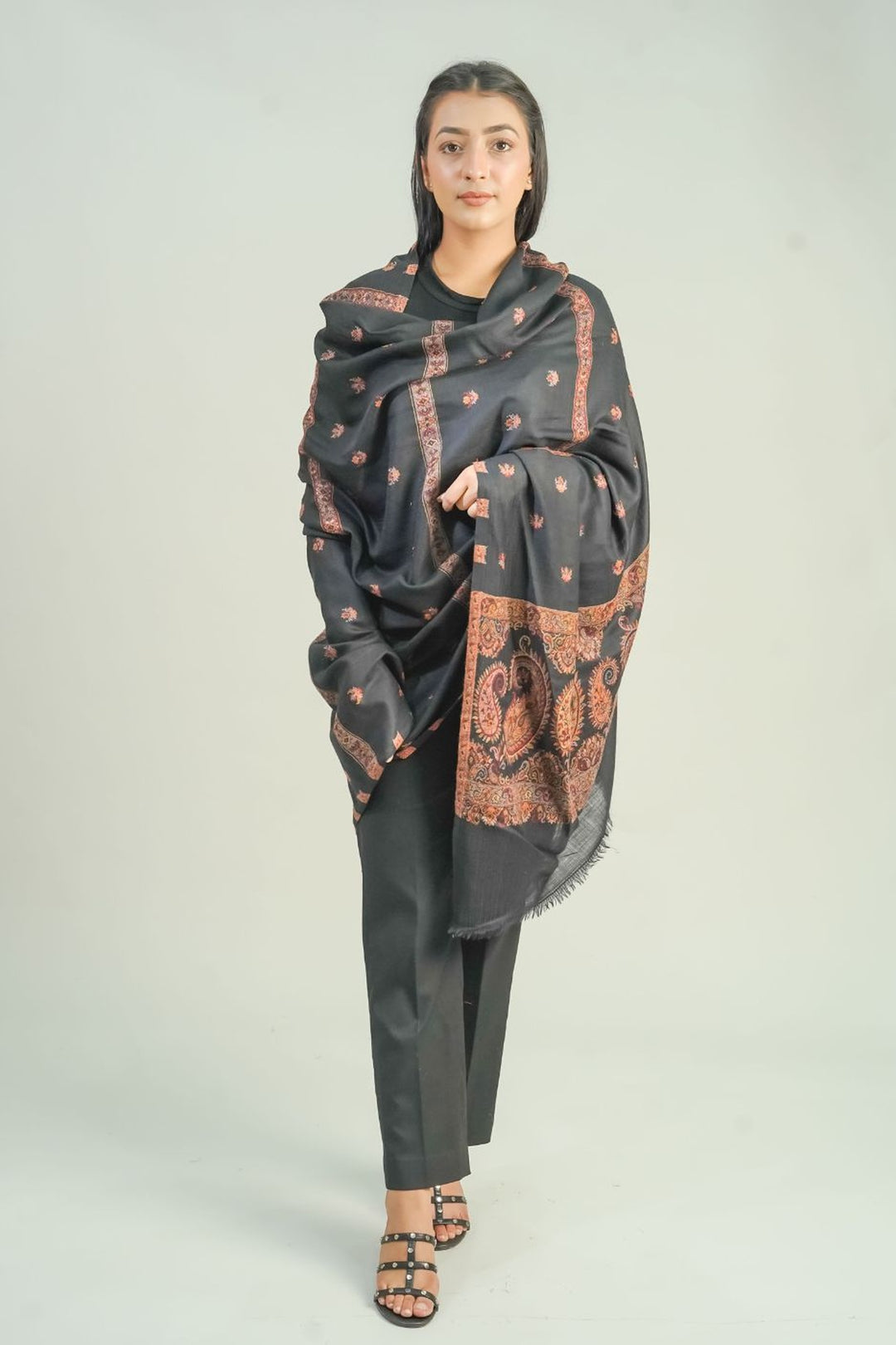 Woven Booti Women's Shawl