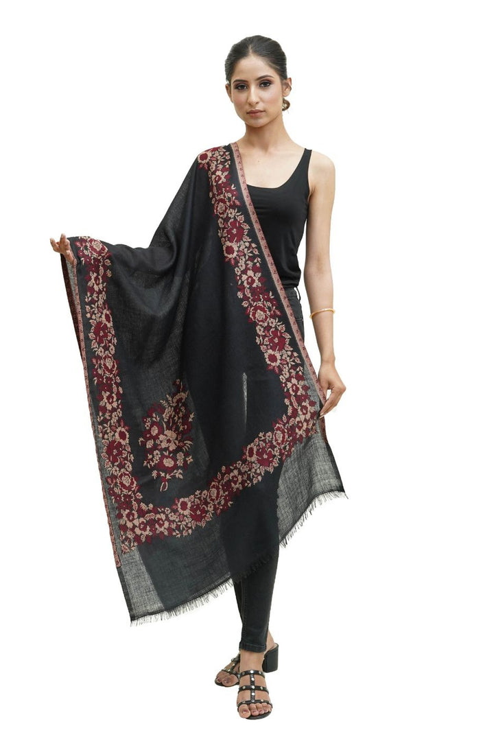 Kani Border Design Women's Stole