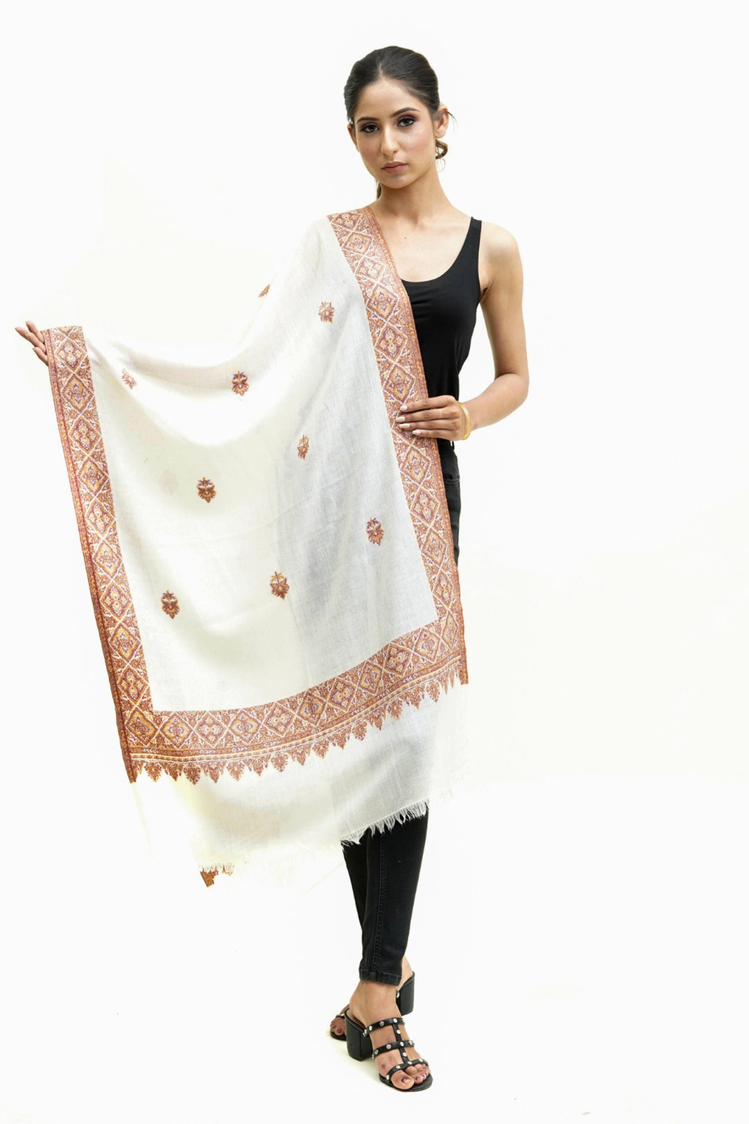 Kani Border And Booti Design Women's Stole