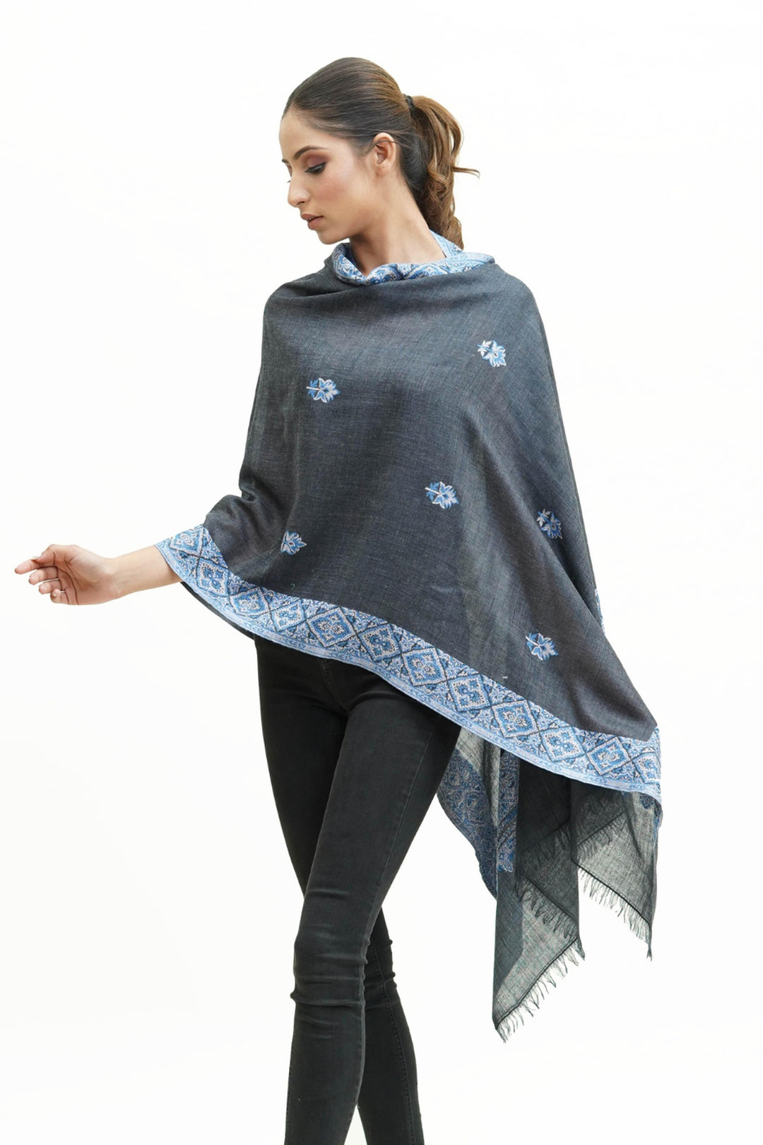 Kani Border And Booti Design Women's Stole