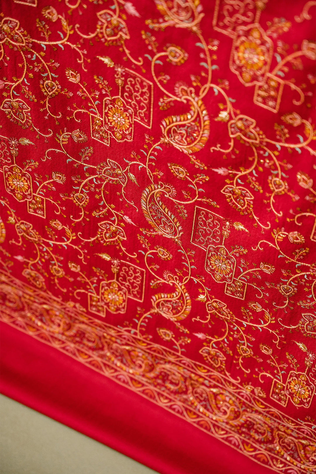 Mahima Embroidered Unstitched Suit With Zari