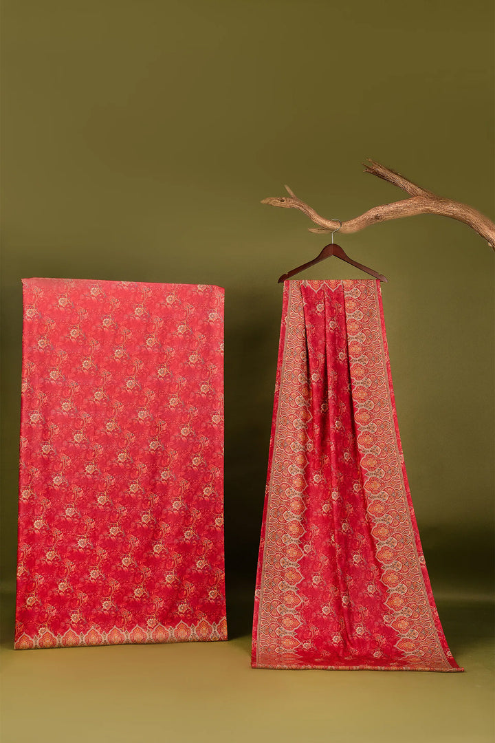 Traditional Pallu Unstitched Suit With Reversible Dupatta