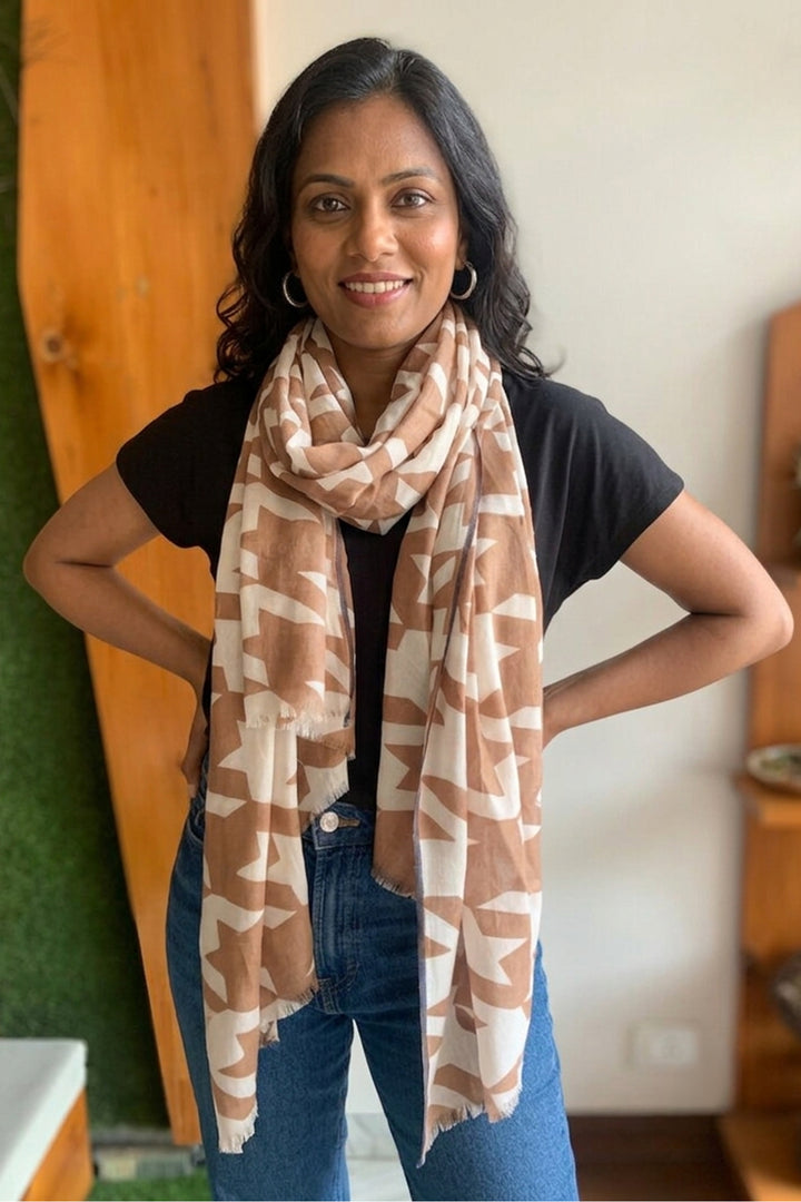 100% Cotton Hound's Tooth Print Stole