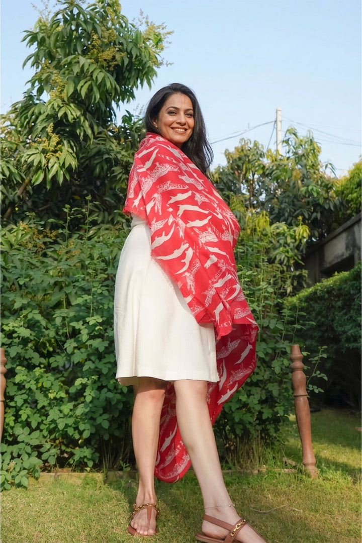 100% Cotton Alligator Print Stole