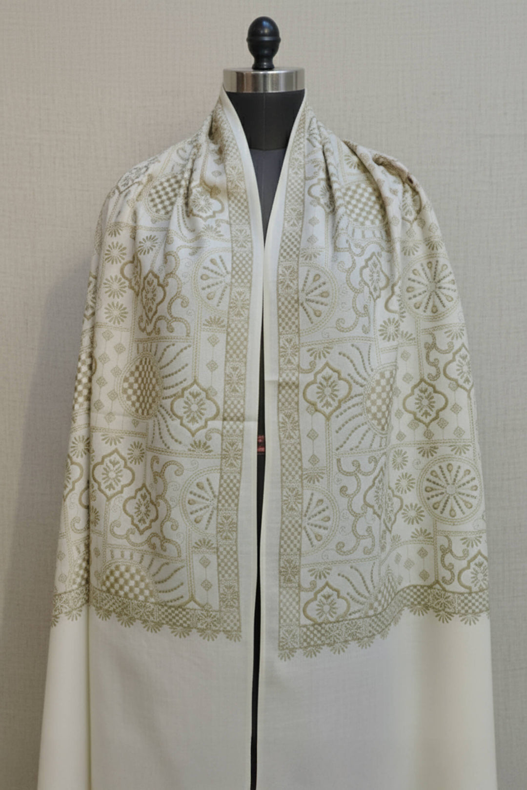 Monotone (Chatai-Style) Embroidered Shawl