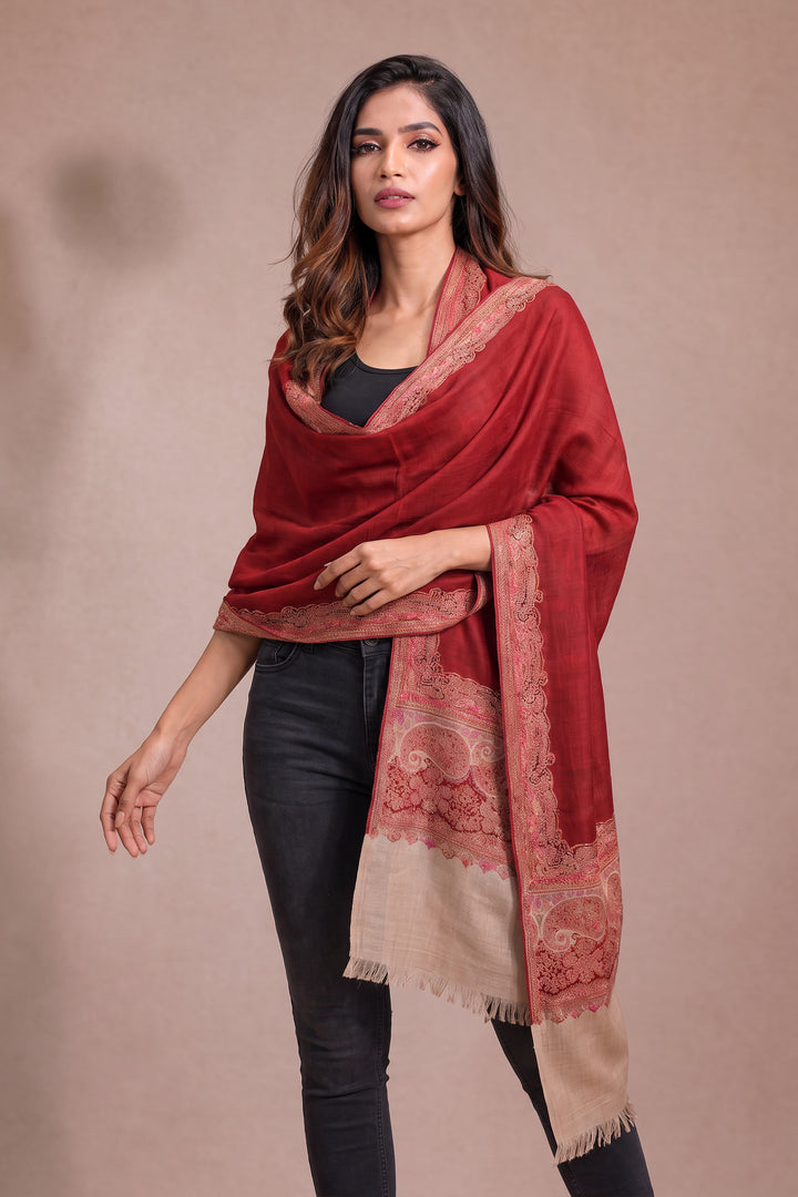 Contrast Palla Women's  Shawl With Border