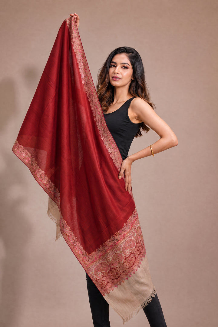 Contrast Palla Women's  Shawl With Border