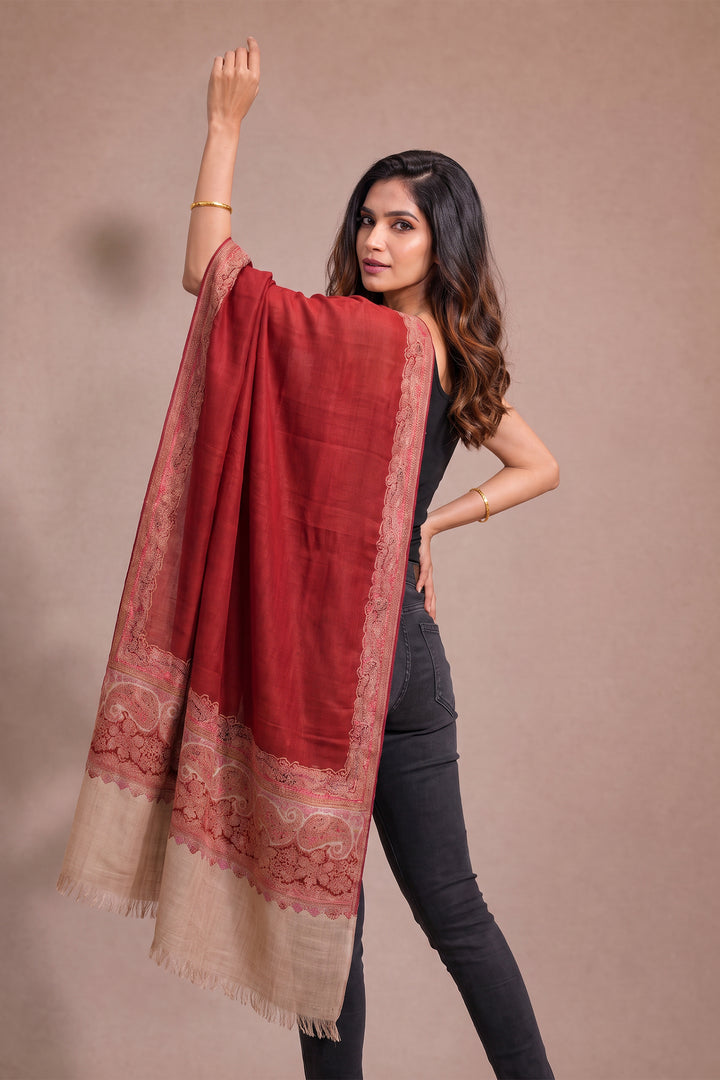 Contrast Palla Women's  Shawl With Border