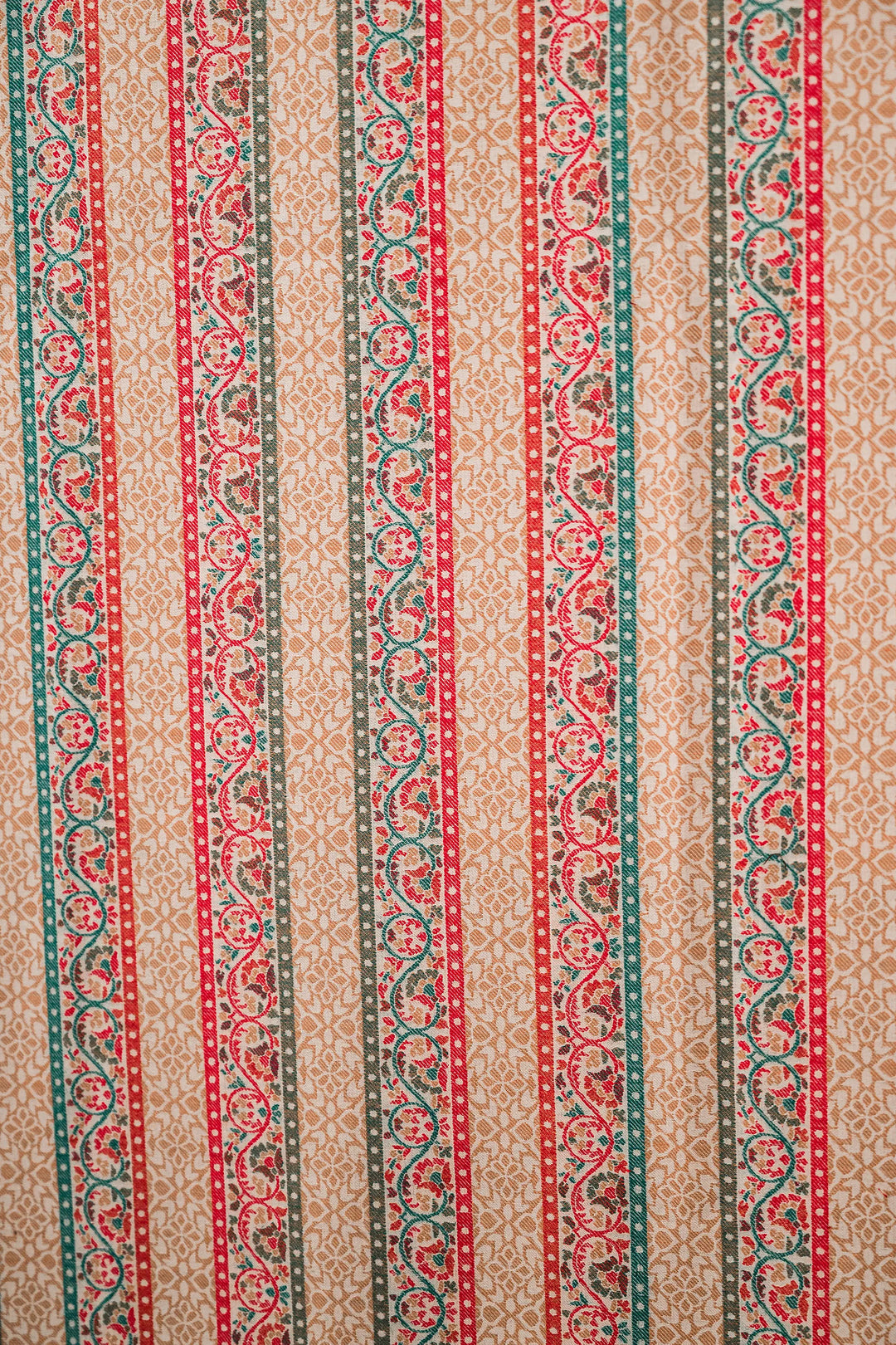 Kani Jaal Self Weave Unstitched Suit