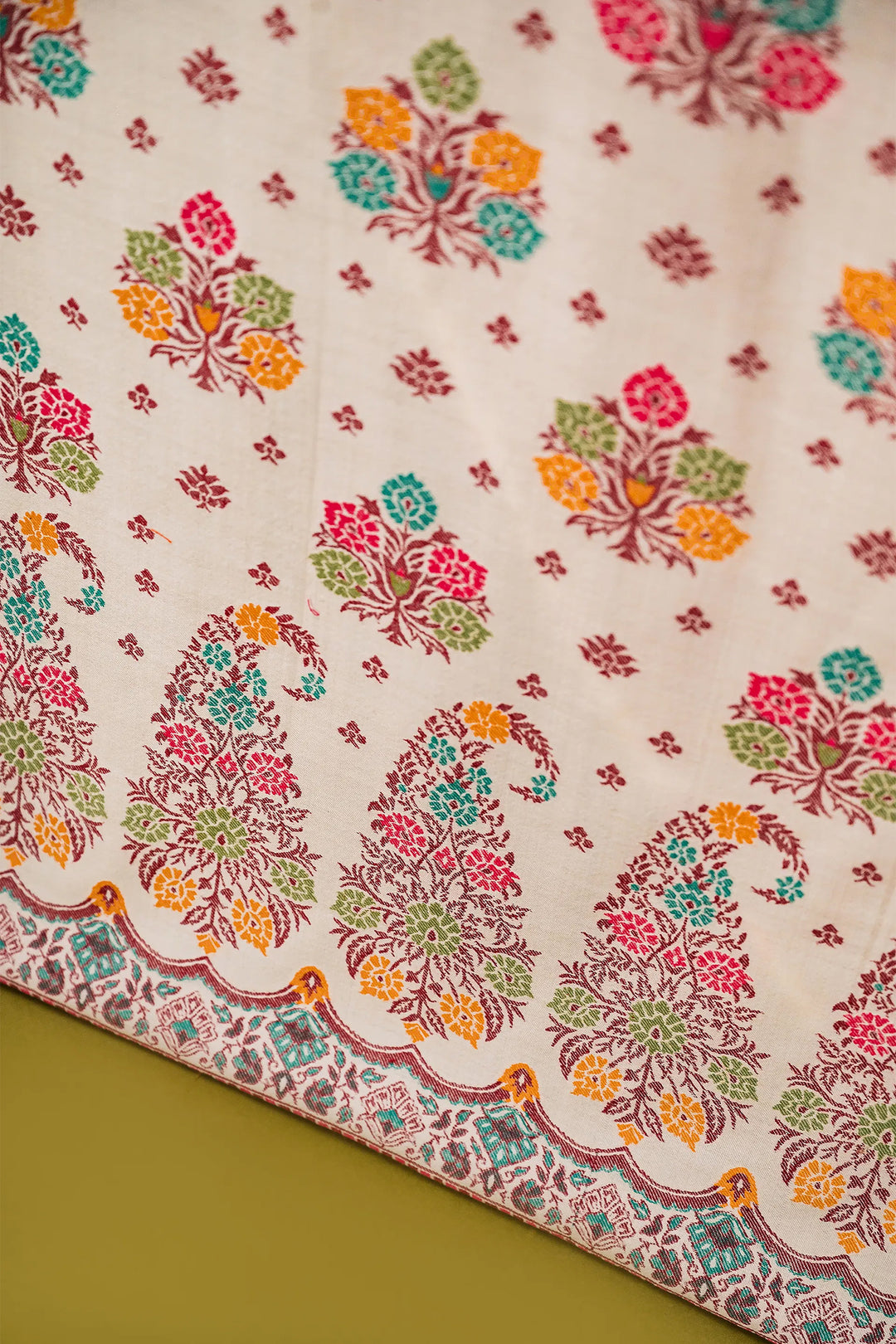 Buti Weave - Unstitched Suit With Border Dupatta