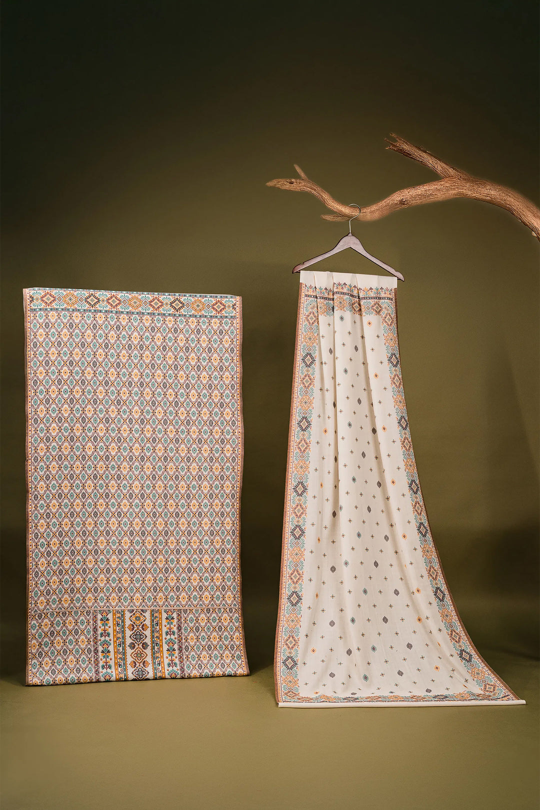 Kani Jaal Unstitched Suit With Buti Dupatta