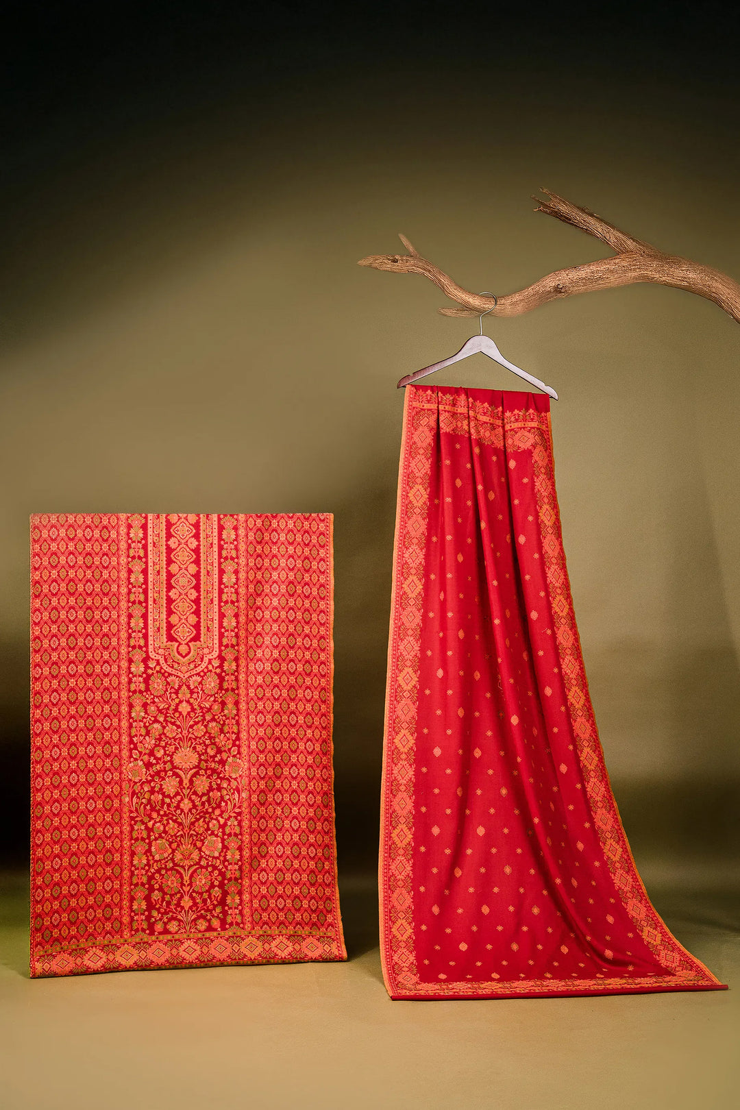 Kani Jaal Unstitched Suit With Buti Dupatta