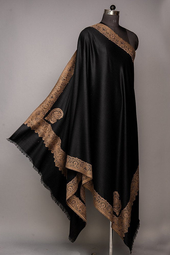 Kani Women's Shawl With Border Design